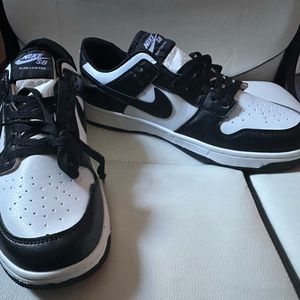Men’s Black and White shoe
